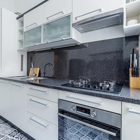 Newly Renovated Apartment In The Old Town Братислава Экстерьер фото